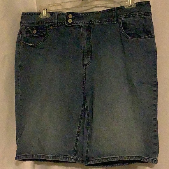 st john's bay plus size bermuda shorts